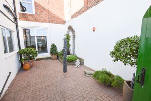 Photo 14- click for photo gallery